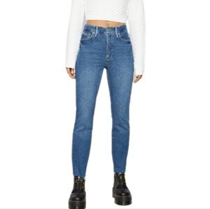 Good American Good Classic Skinnyish Hi-Rise raw hem jean Blue940 size‎ 0 NWT